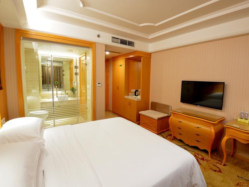 Vienna International Hotel Shenzhen Guangming Avenue Zewnętrze zdjęcie