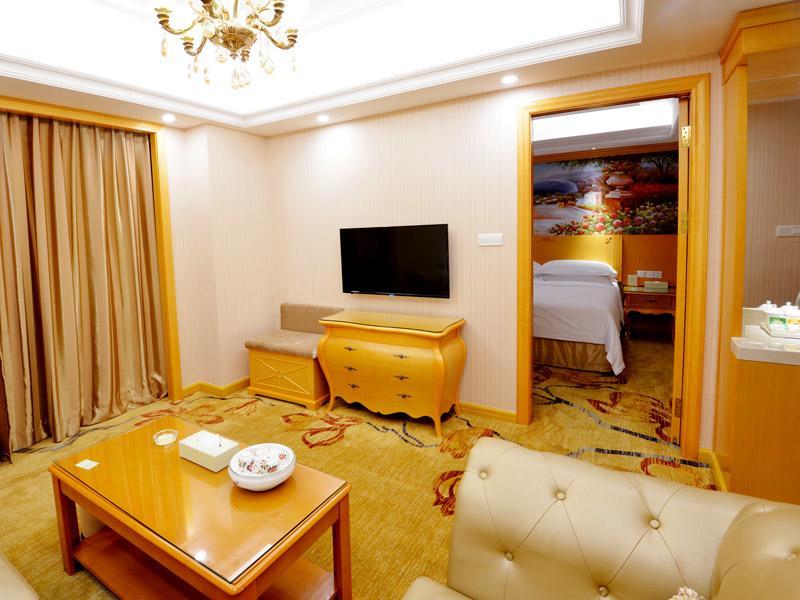 Vienna International Hotel Shenzhen Guangming Avenue Zewnętrze zdjęcie